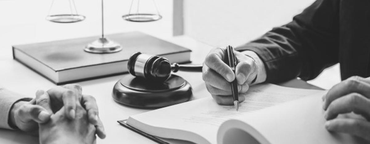 Commercial-Litigation-Lawyer-Toronto---Commercial-Litigation
